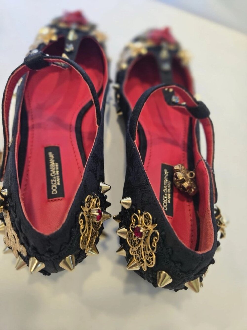 Authentic Dolce & Gabbana Mary Jane Floral Flat With Embellishments Size 38 - Picture 4 of 8